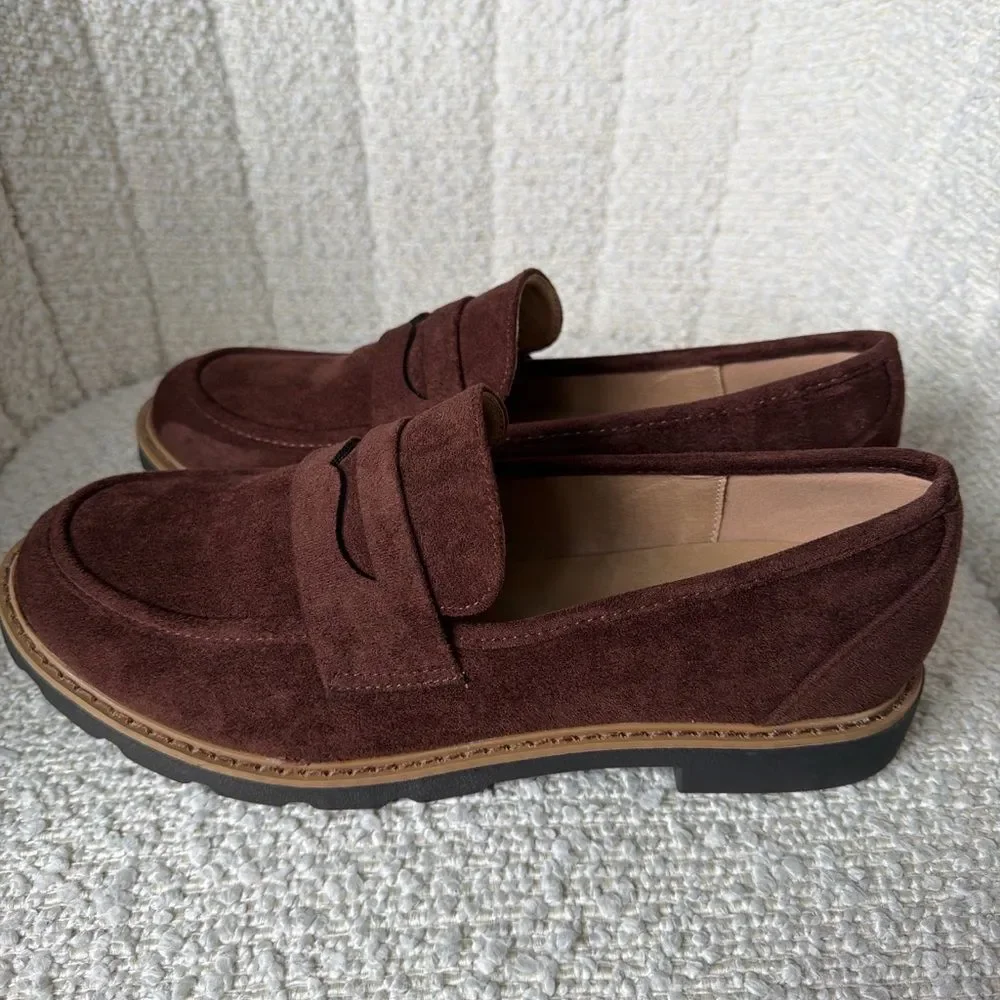 Taryn Rose Danielle Suede Penny Loafers Women’s 10 Brown Lug Sole Comfort
